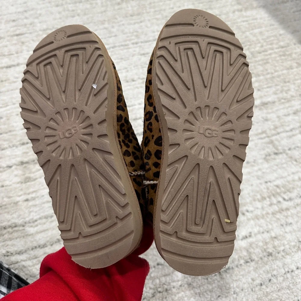 Ugg Classic Ultra Mini Boot Leopard - Picture 7 of 8